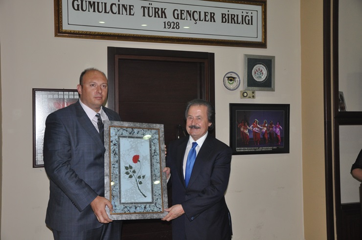 saglik bakani muezzinoglu kozlukebirdeki iftara katildi (10).JPG